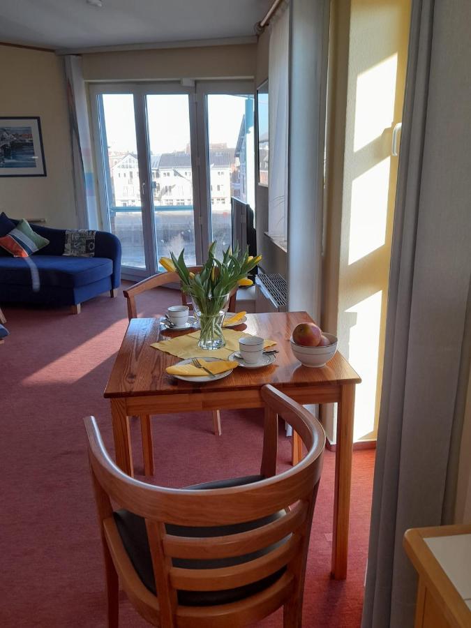 Hafenblick-city Husum Apartment *